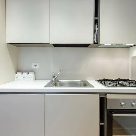 Joivy 1br In Isola With Stunning View To Bosco Verticale 公寓 米兰